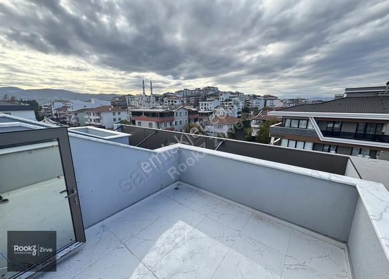 Yalova Çiftlikköy Atatürk Caddesinde Satılık Dubleks Ofisler - Görsel 9