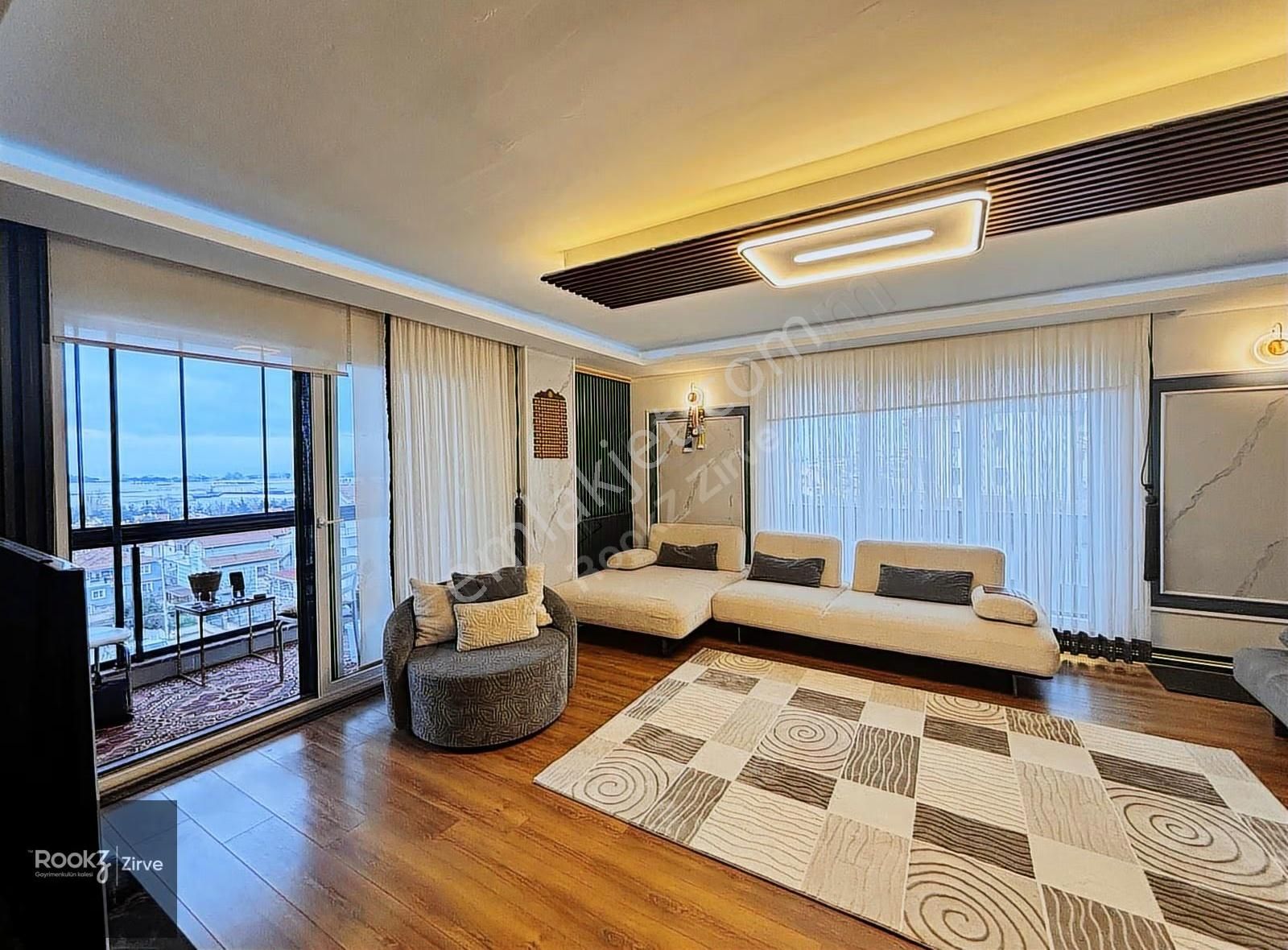 Yalova Teras Konakları'nda 225m² 4+1 Satılık Lüks Dubleks Daire