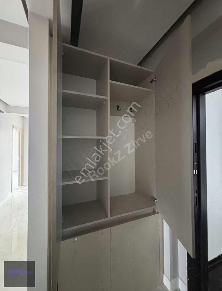 Yalova Çiftlikköy Ultra Lüks 150m2 Ebeveyn Banyolu 3+1 Daire - Görsel 8
