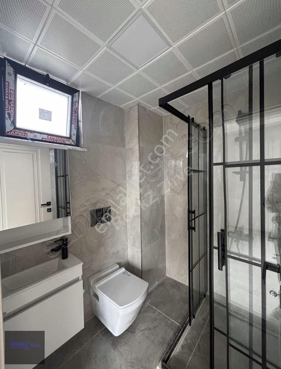 Yalova Çiftlikköy Ultra Lüks 150m2 Ebeveyn Banyolu 3+1 Daire - Görsel 15
