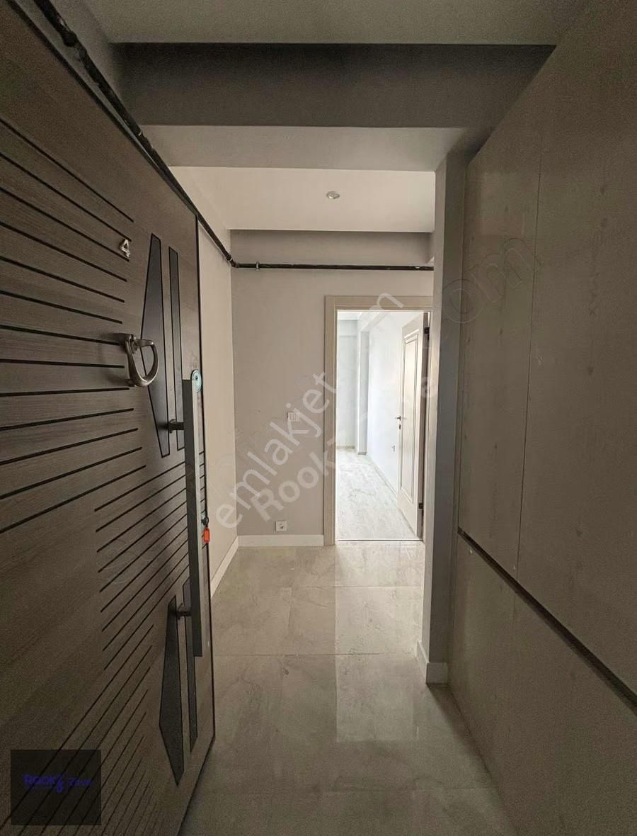 Yalova Çiftlikköy Ultra Lüks 150m2 Ebeveyn Banyolu 3+1 Daire - Görsel 3