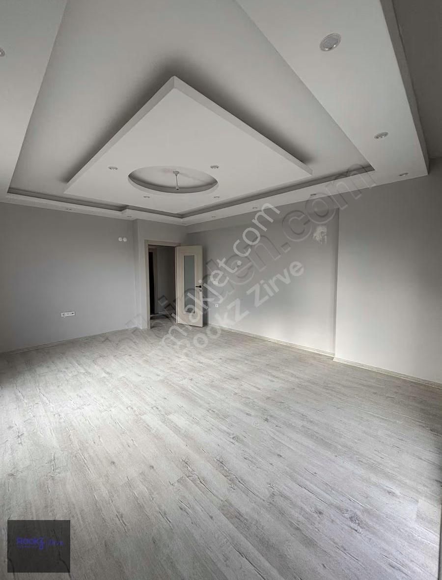Yalova Çiftlikköy Ultra Lüks 150m2 Ebeveyn Banyolu 3+1 Daire - Görsel 9