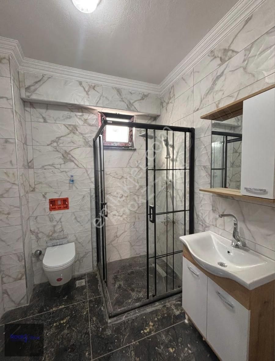 Yalova Çiftlikköy Atatürk Caddesinde Satılık Ebeveyn Banyolu 2+1 - Görsel 7