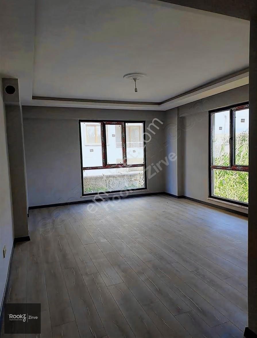 Yalova Çiftlikköy'de 3+1 Satılık Daire - Görsel 3