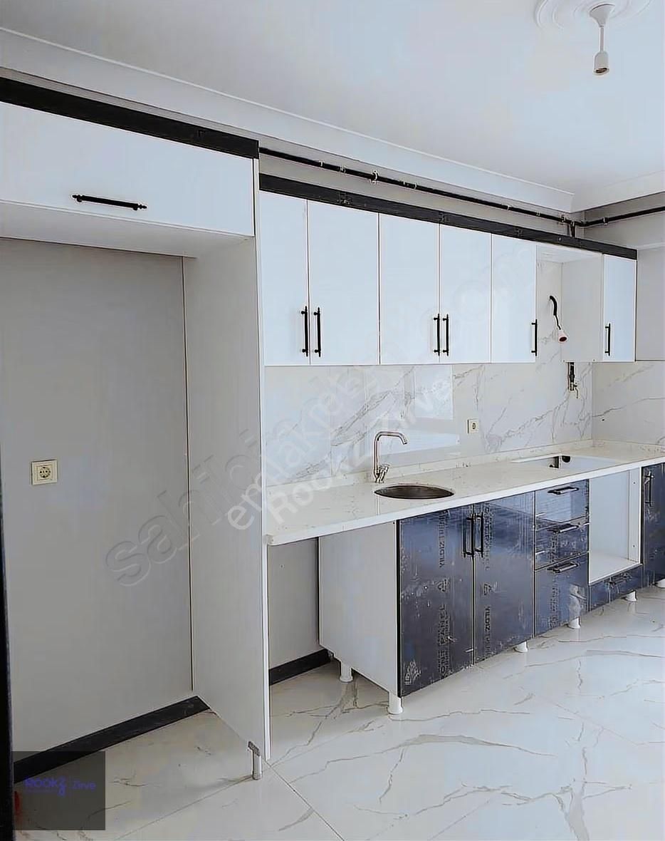 Yalova Çiftlikköy'de 3+1 Satılık Daire - Görsel 12