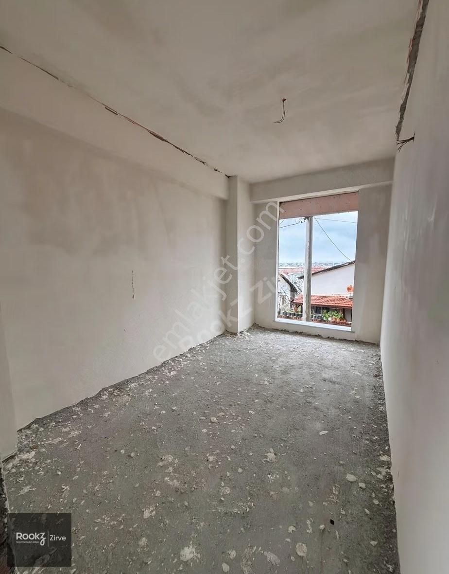 Yalova Merkez Devlet Hastanesi Yakını Yüksek Kiralı 1+1 Daire - Görsel 5