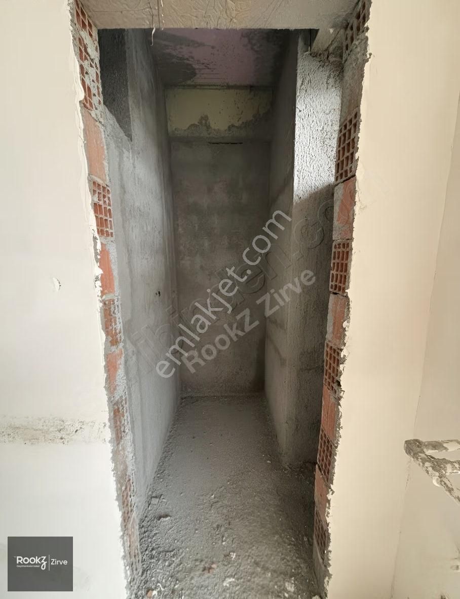 Yalova Merkez Devlet Hastanesi Yakını Yüksek Kiralı 1+1 Daire - Görsel 7