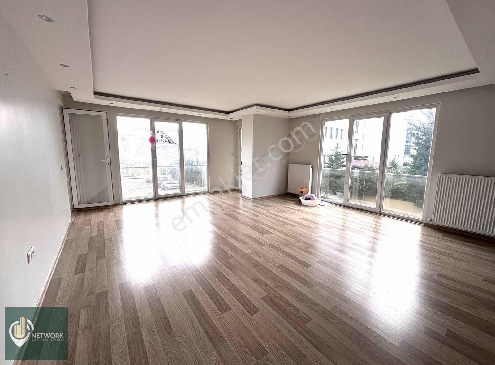 Beylikdüzü Yaşam Vadisine Komşu 110 M2 3+1 Eşsiz Konumda