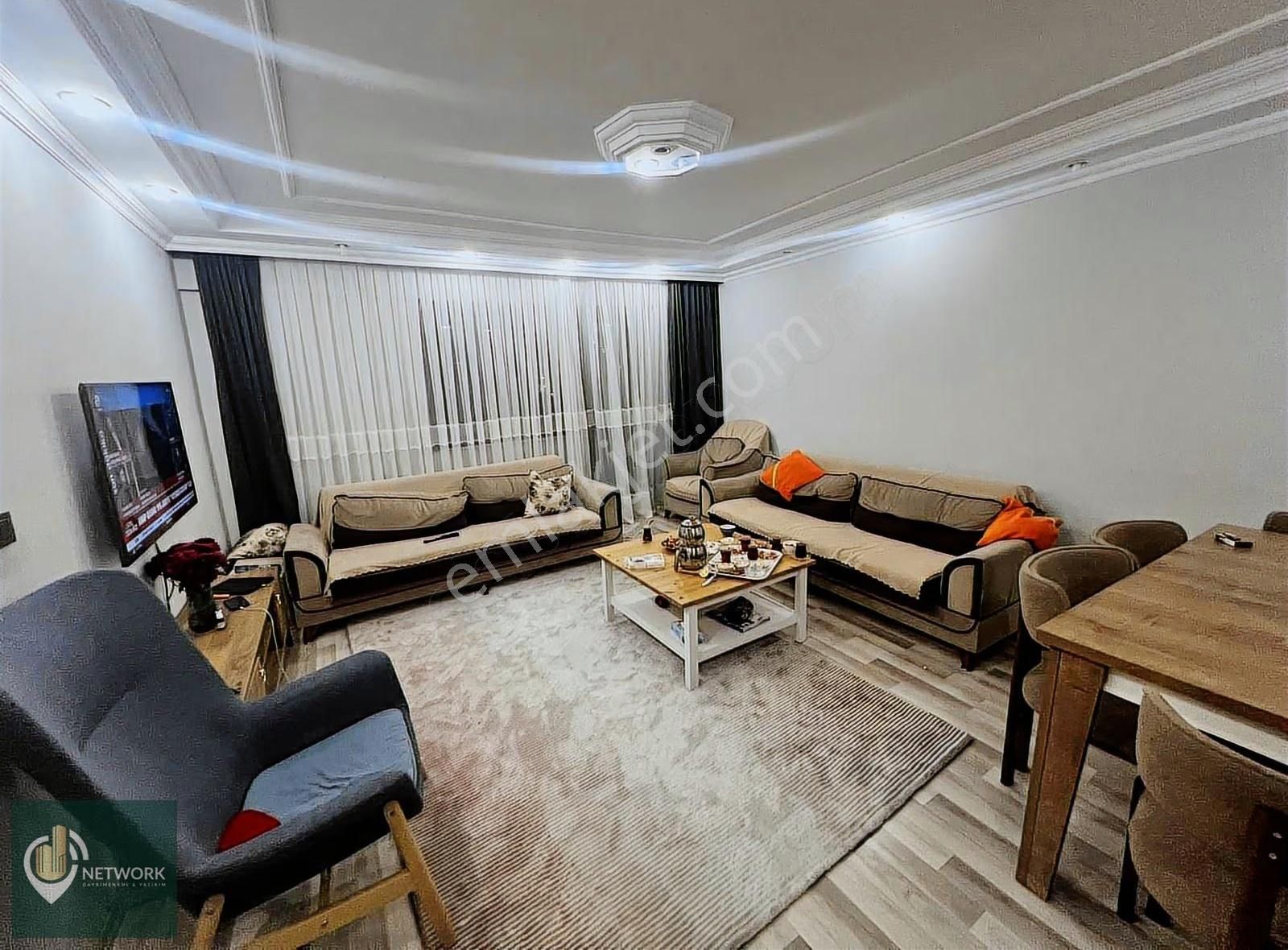 Mecidiyeköy Meydana Çok Yakın Metro Metrobüsün Dibinde 3+1 Daire