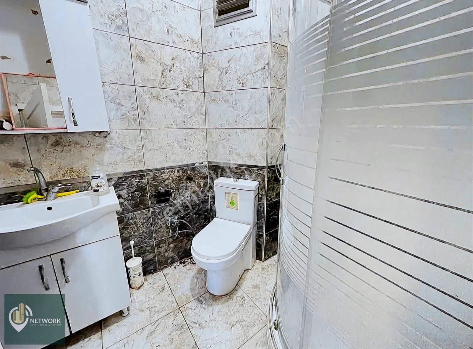 Ana Cadde Üzerinde Geniş Kullanıma Sahip Arakat 1+1 Daire - Görsel 12