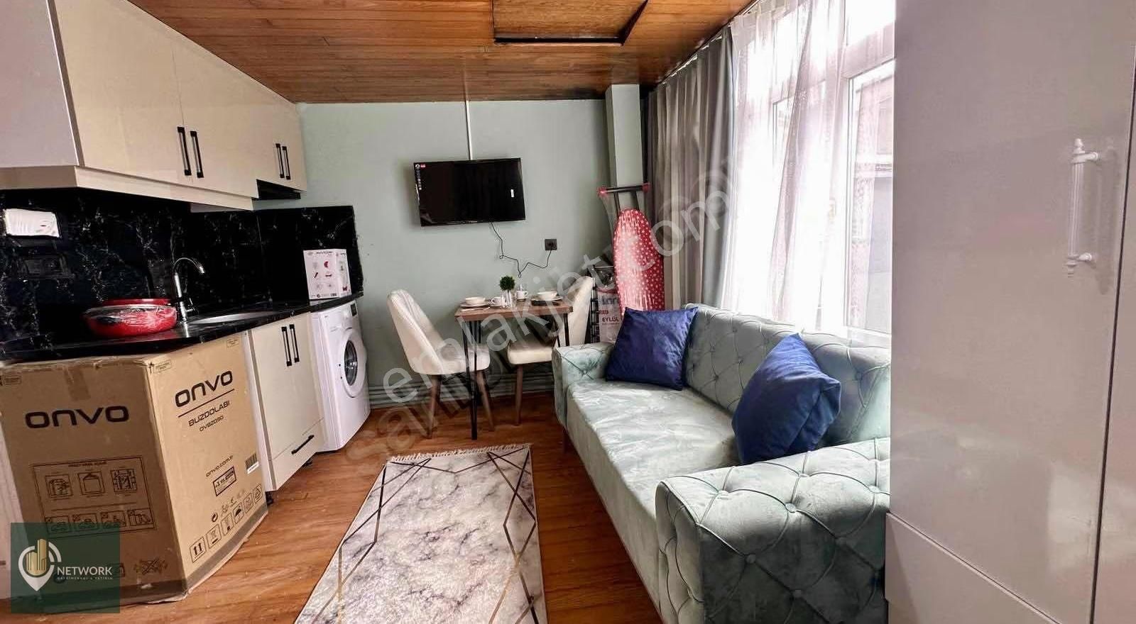 Ortaköy'de Sahile 300 Mt Mesafede Ana Cadde Paralelinde 1+0 - Görsel 5