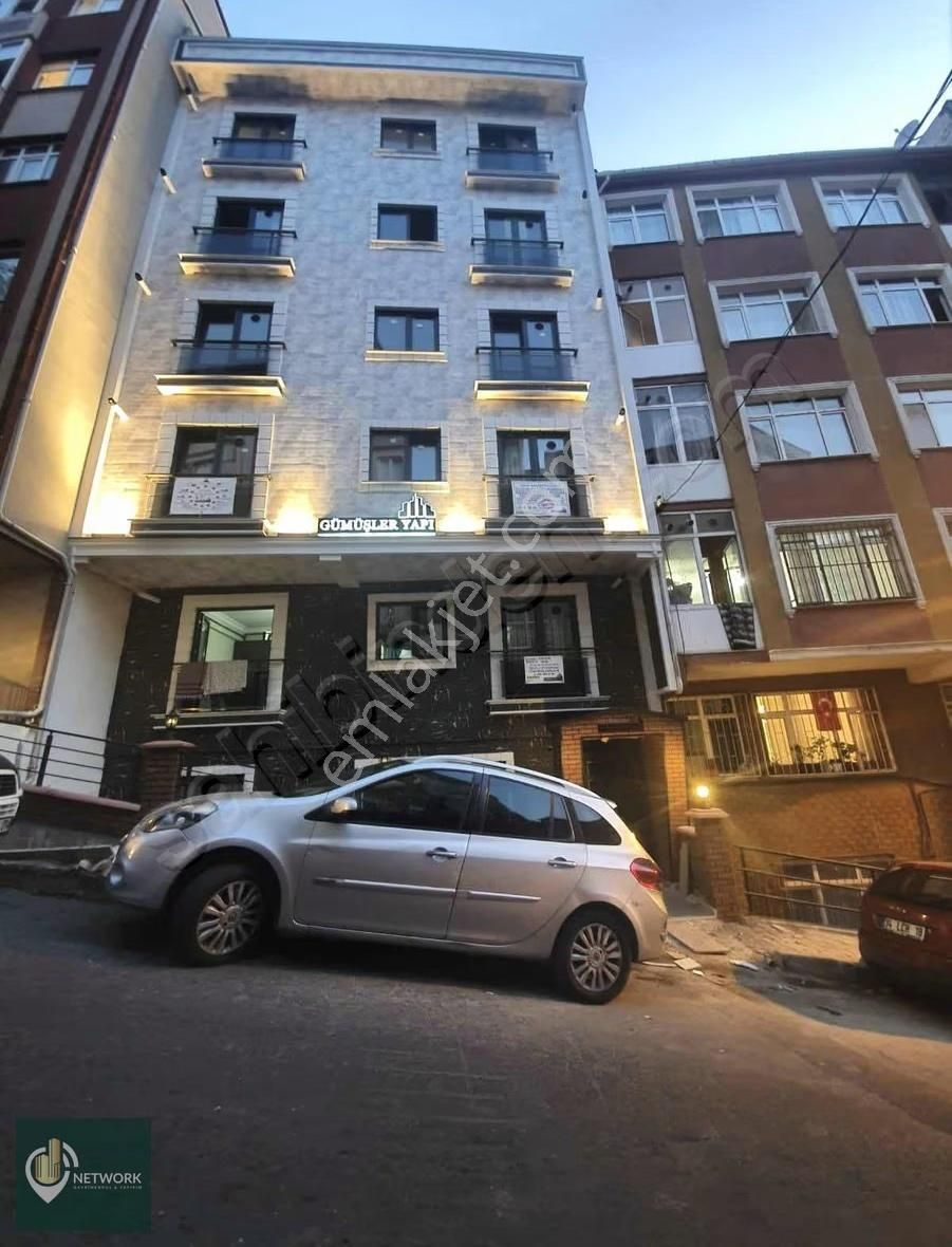 Yeni Bina 2+1 4. Kat Manzaralı Cephe Asansörlü Lüks Daire