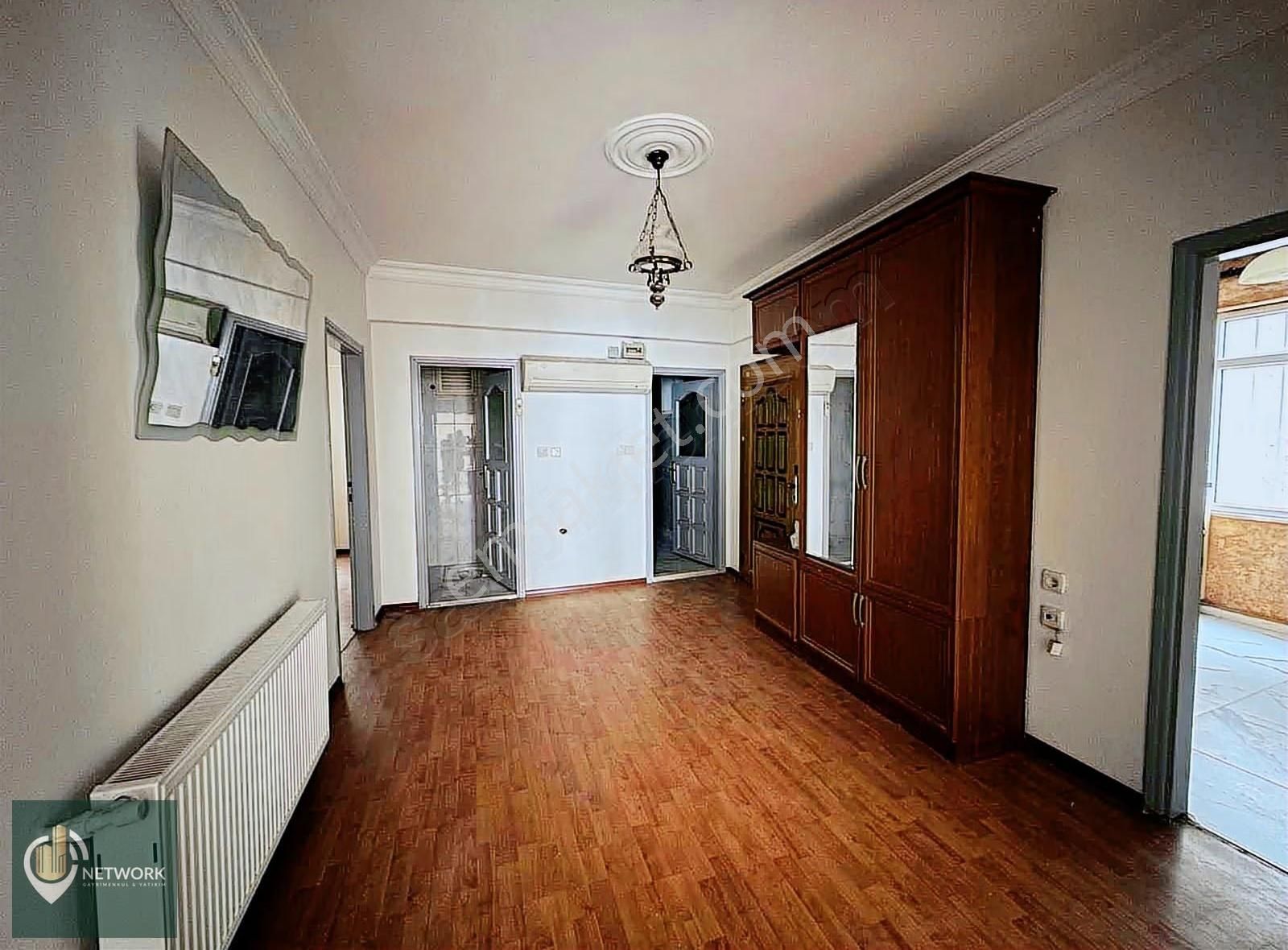 +cadde Üzeri+levent'e Yakın Ulaşım Sorunu Olmayan Bölgede 3+1 - Görsel 2