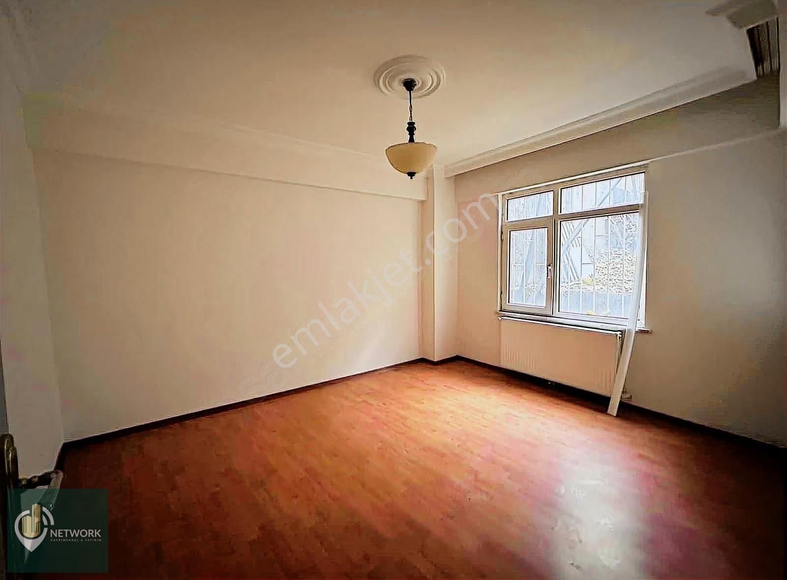 +cadde Üzeri+levent'e Yakın Ulaşım Sorunu Olmayan Bölgede 3+1 - Görsel 4