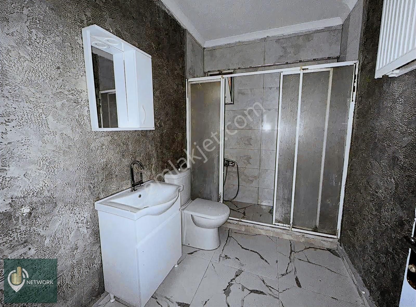 +cadde Üzeri+levent'e Yakın Ulaşım Sorunu Olmayan Bölgede 3+1 - Görsel 5