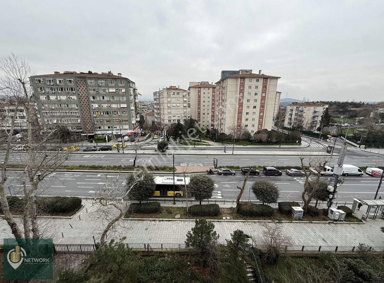 +barbaros Bulvarı Üzeri+merkezi Konumda Asansörlü-otoparklı 2+1 - Görsel 19