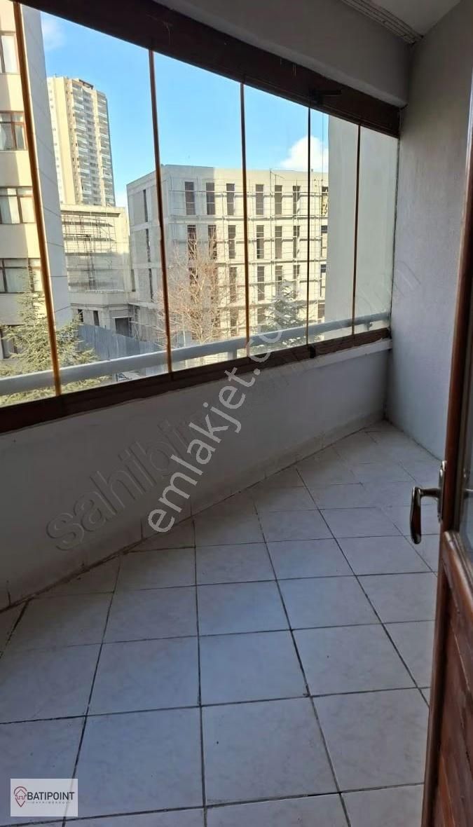 Serhat Mah Muradım 92 Sitesinde Satılık Ara Kat Daire - Görsel 2