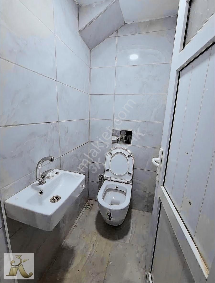 3k Emlak'tan Satılık İstiklal Okulu Yanı 2+1 Bahçe Katı - Görsel 22