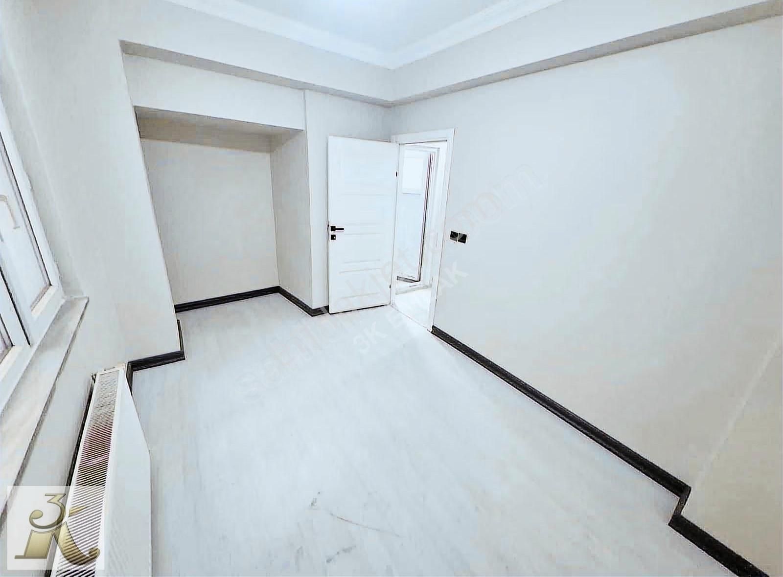 3k Emlak'tan Satılık İstiklal Okulu Yanı 2+1 Bahçe Katı - Görsel 21