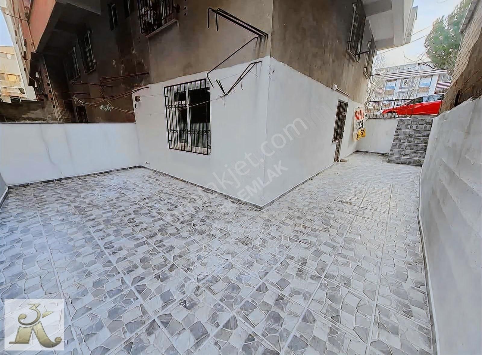 3k Emlak'tan Satılık İstiklal Okulu Yanı 2+1 Bahçe Katı