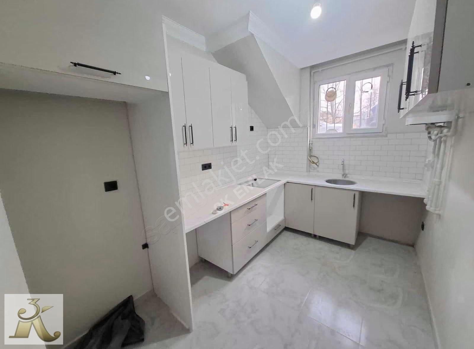 3k Emlak'tan Satılık İstiklal Okulu Yanı 2+1 Bahçe Katı - Görsel 28