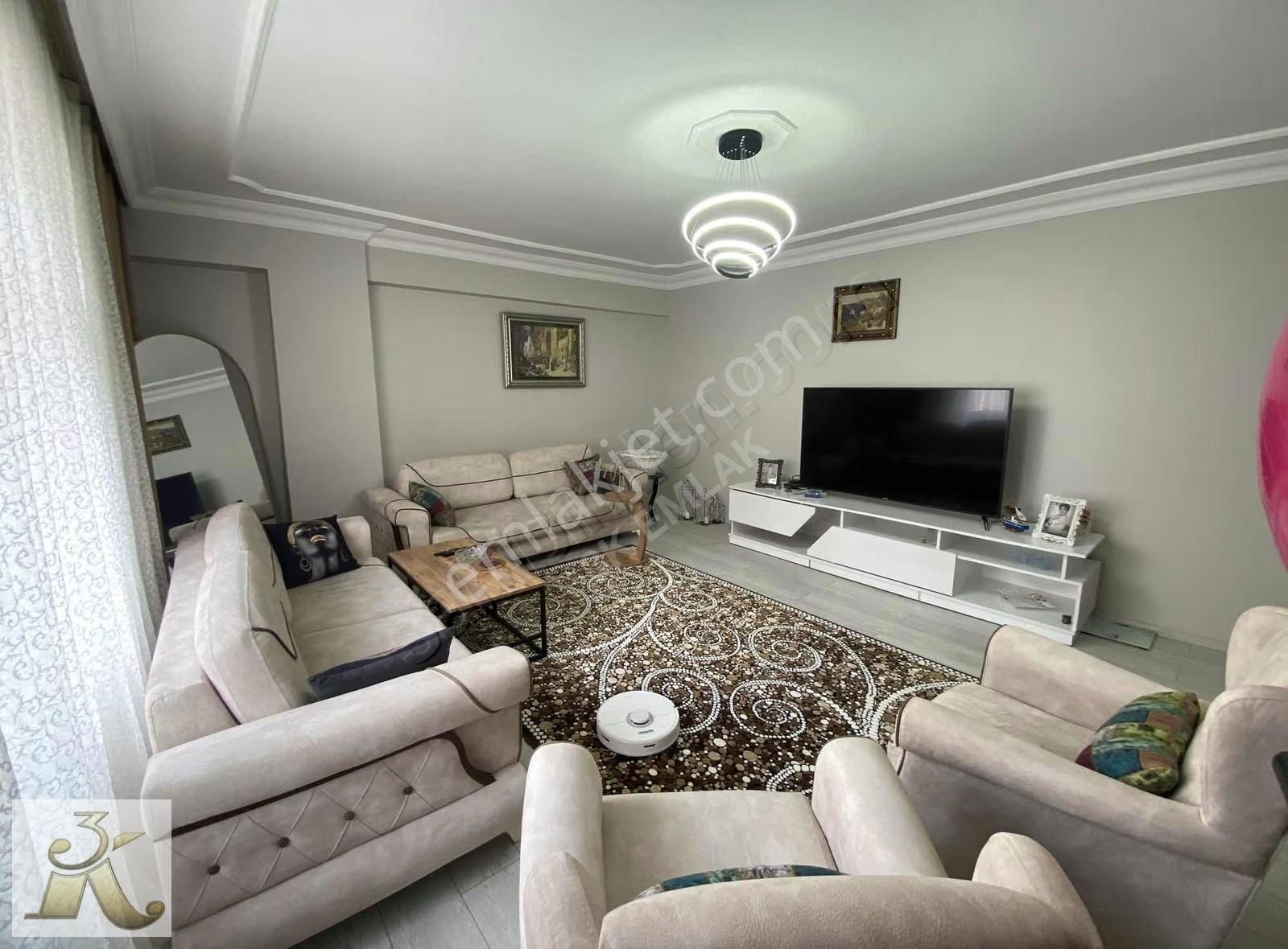 3k Emlak'tan Satılık 110 M2 Masrafsız Ara Kat Daire