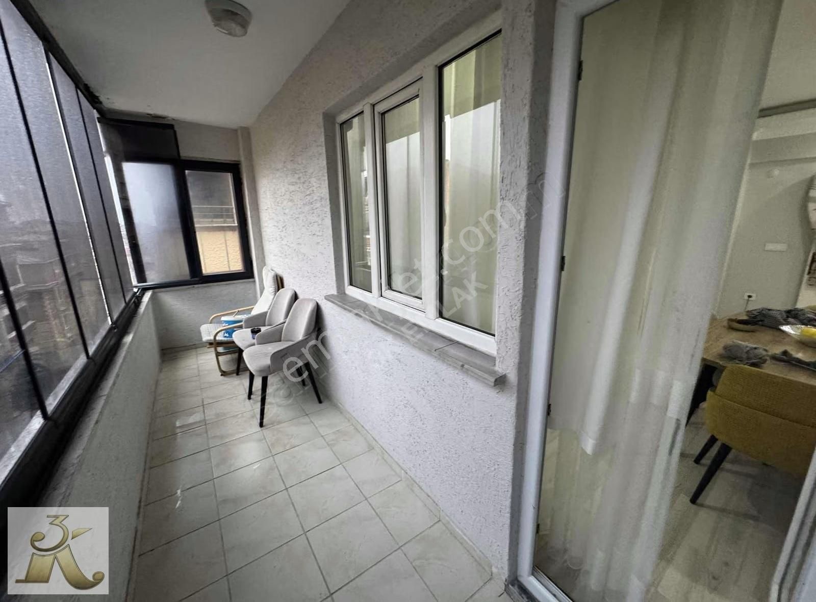 3k Emlak'tan Satılık 100 M2 İçi Sıfır Tadilatlı Ara Kat - Görsel 12