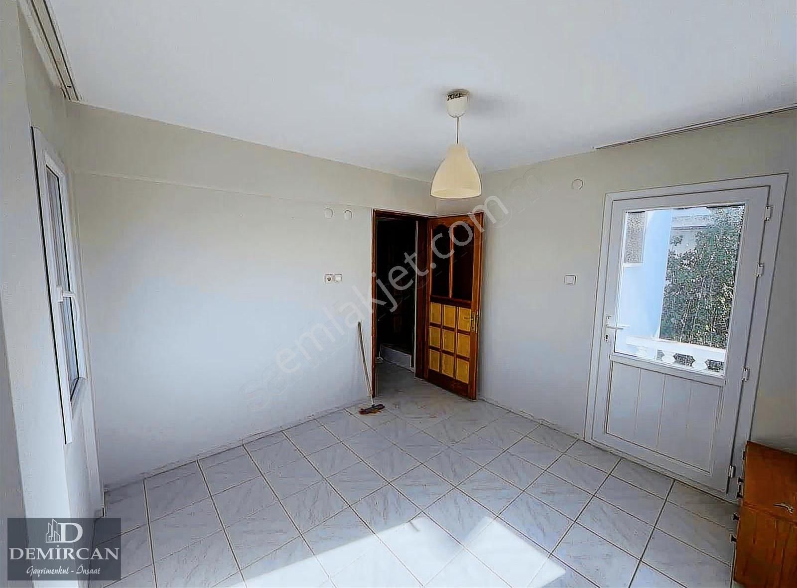 Özdere Merkez'de 3+1 Deniz Manzaralı Ferah Villa (demircan) - Görsel 24