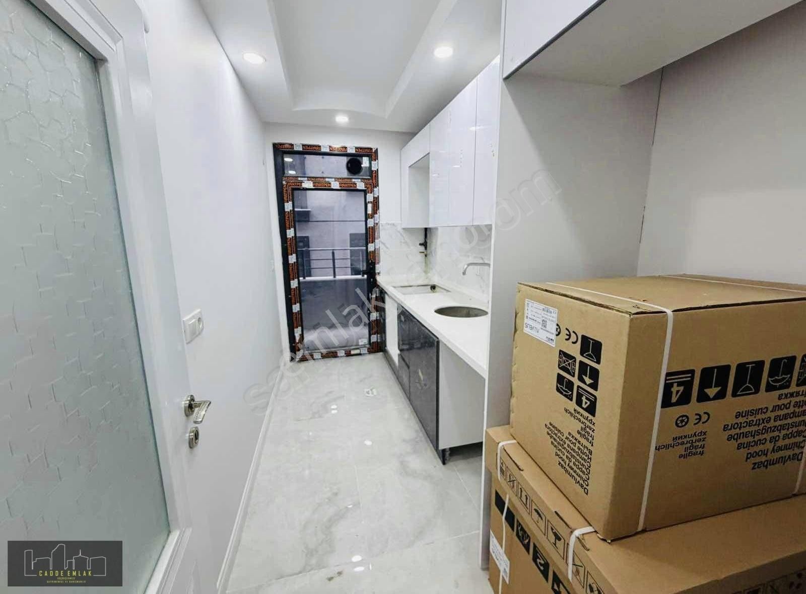 Cadde Emlak Cennet Mah Sıfır Otoparklı 2+1 100 M2 Ara Kat Daire - Görsel 10