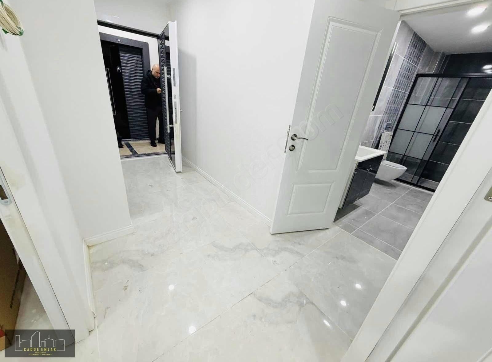 Cadde Emlak Cennet Mah Sıfır Otoparklı 2+1 100 M2 Ara Kat Daire - Görsel 12