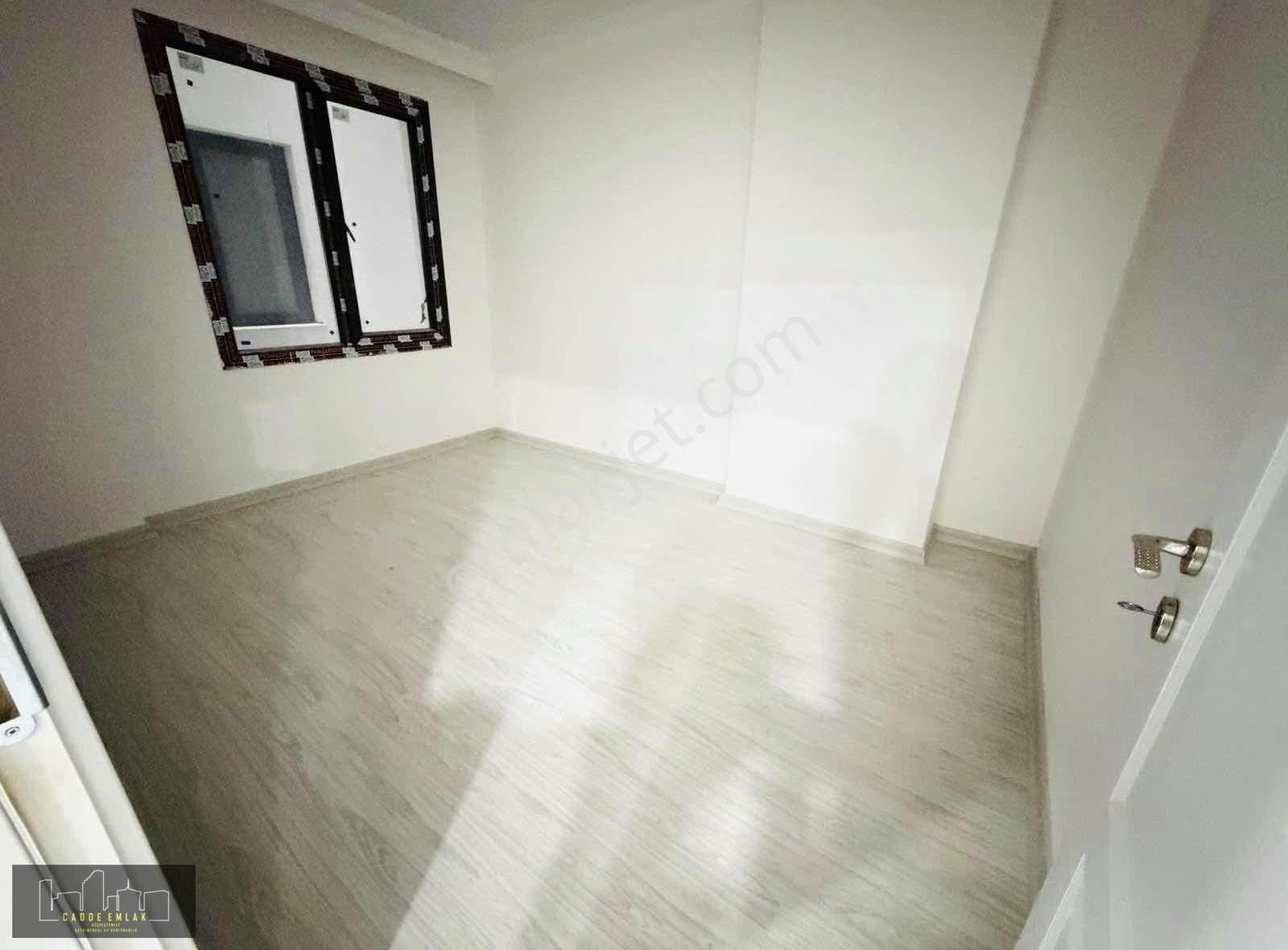 Cadde Emlak Cennet Mah Sıfır Otoparklı 2+1 100 M2 Ara Kat Daire - Görsel 14