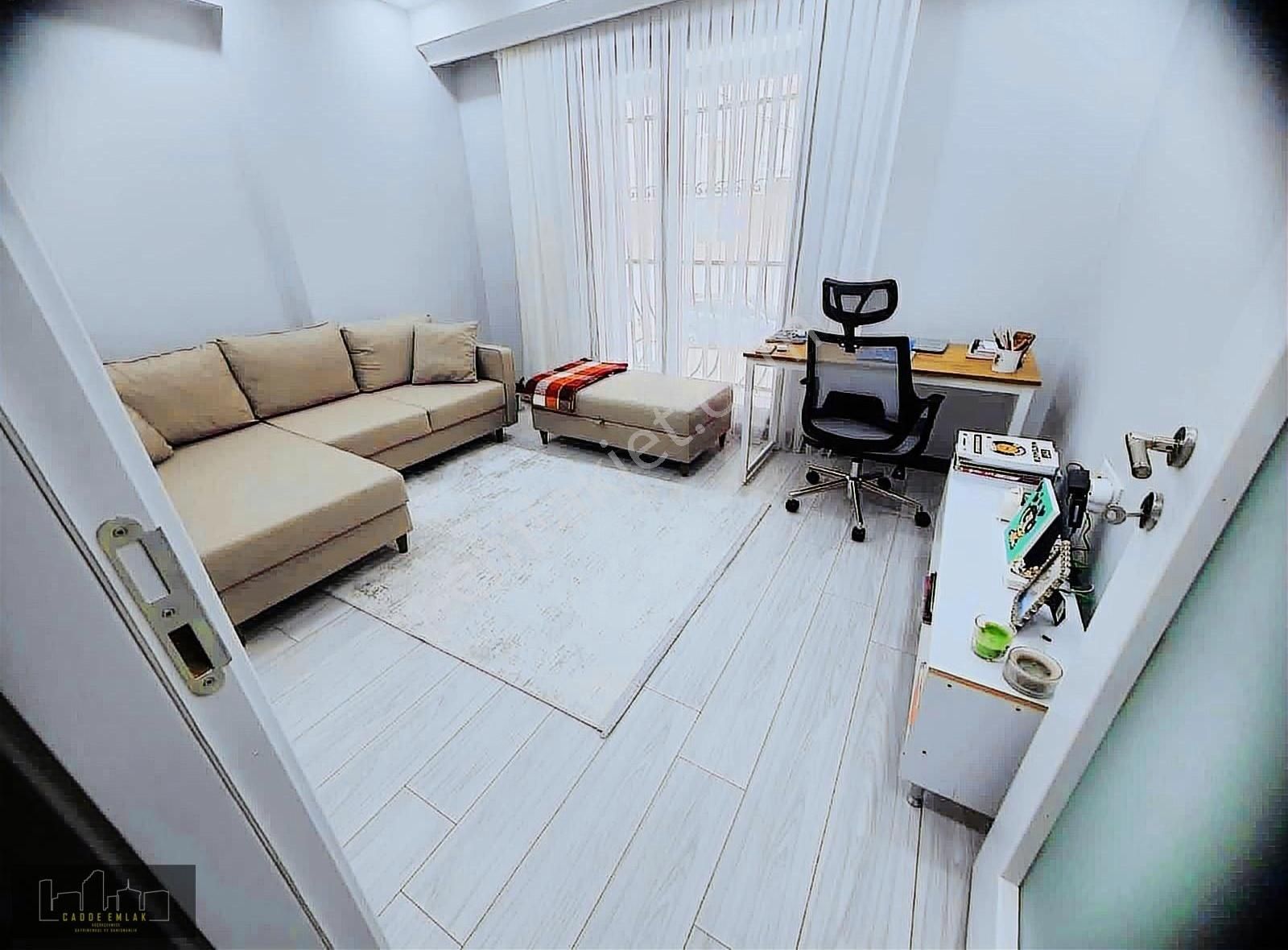 Cadde Emlak Yeşilova Mah Yeni Bina 2+1 Kiracılı Otoparklı Y Grş