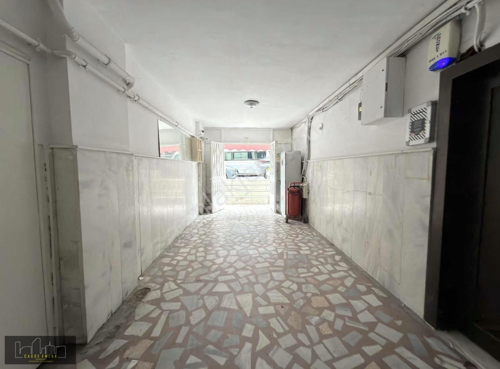 Cadde Emlak Gültepe Beşyola Çok Yakın 165 M2 Asansörlü Dükkan - Görsel 17