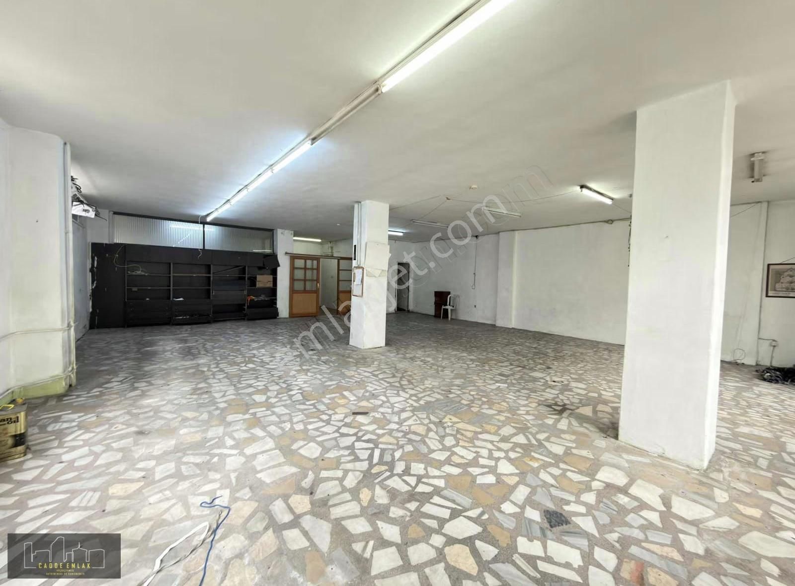 Cadde Emlak Gültepe Beşyola Çok Yakın 165 M2 Asansörlü Dükkan - Görsel 6