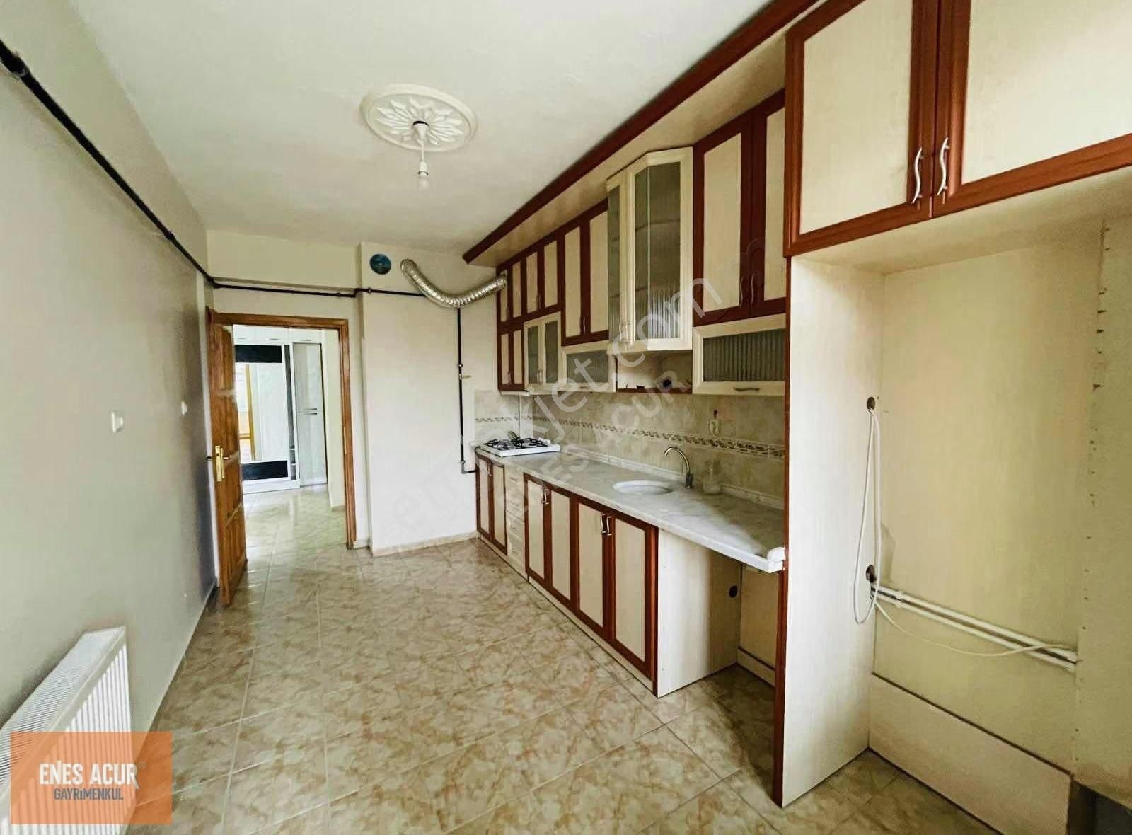 Enes Acur' Dan Hamzaoğlunda 3+1 Arakat Geniş Daire ! - Görsel 7