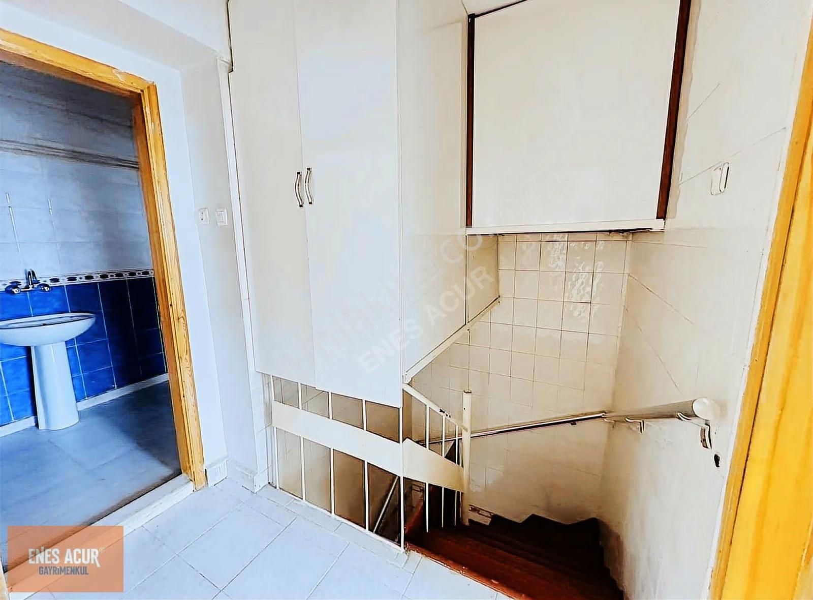 Enes Acur' Dan Selçuk Ecza Deposu Arkası 3+1 Dubleks Daire - Görsel 8