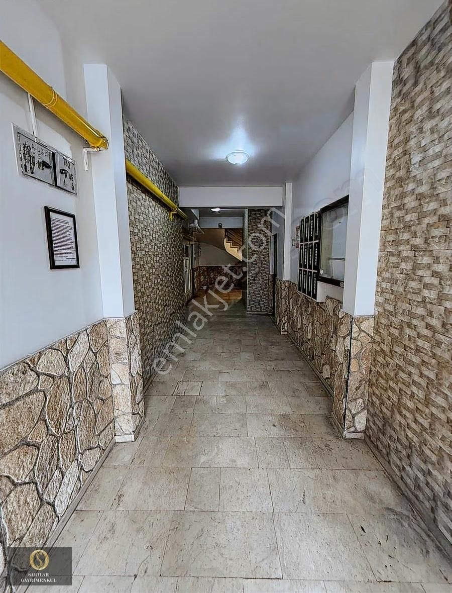 Sarılar Gayrimenkul'den Adliye Sarayı Karşısı 1+1 Kiralık Daire - Görsel 6