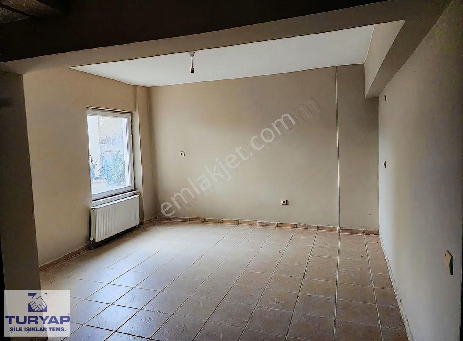 Şile Ahmetli Güvenlikli Havuzlu Sitede Satılık Müstakil Turyap - Görsel 23