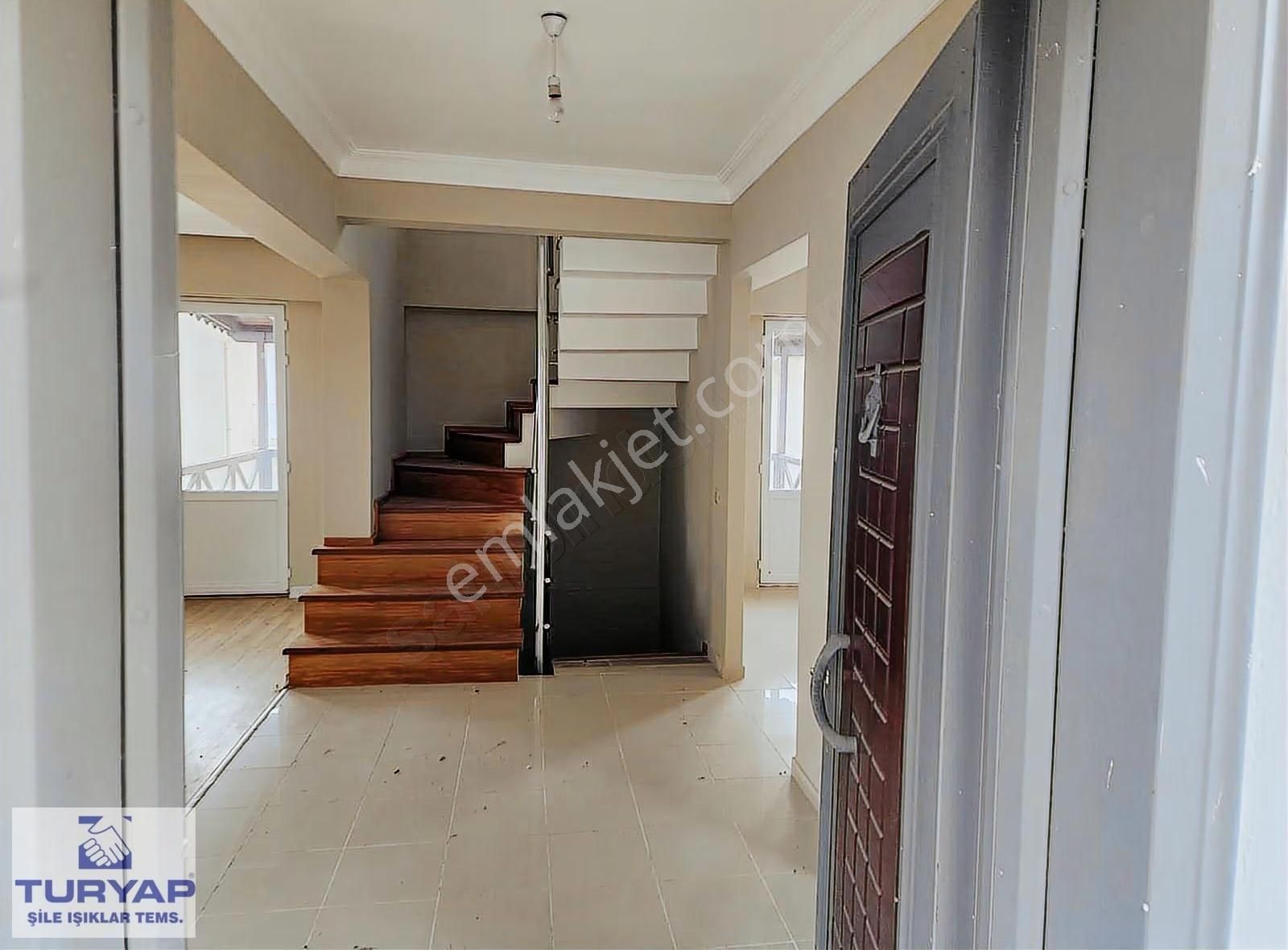 Şile Ahmetli Güvenlikli Havuzlu Sitede Satılık Müstakil Turyap - Görsel 28