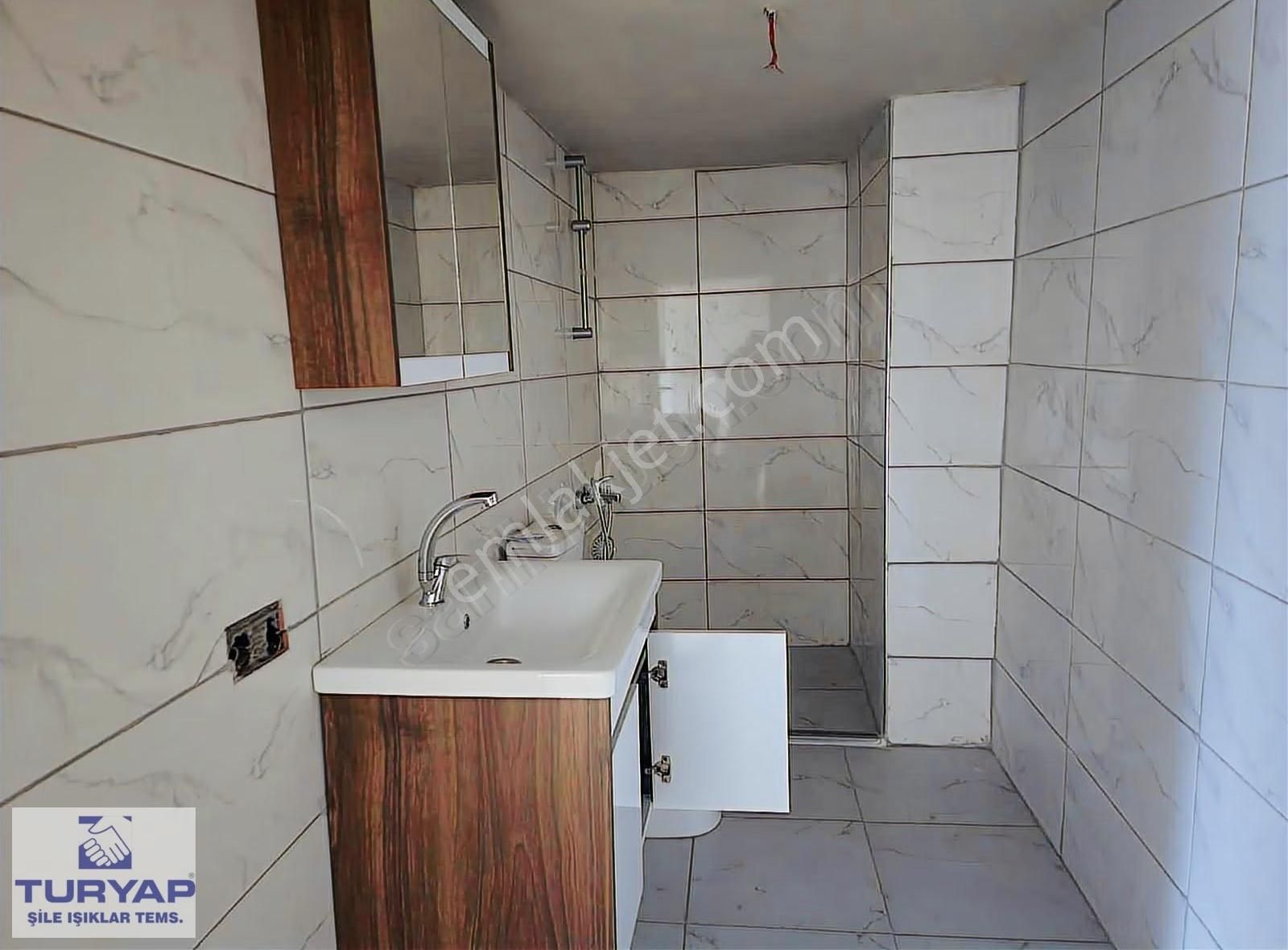 Şile Ahmetli Güvenlikli Havuzlu Sitede Satılık Müstakil Turyap - Görsel 10