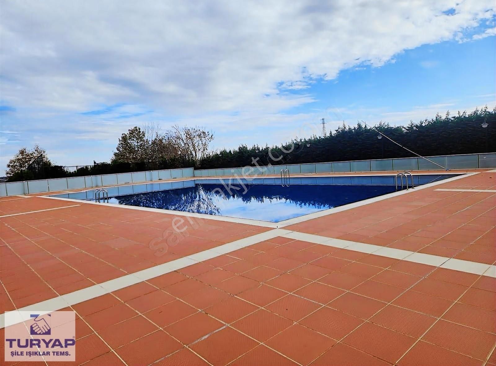 Şile Ahmetli Güvenlikli Havuzlu Sitede Satılık Müstakil Turyap - Görsel 24