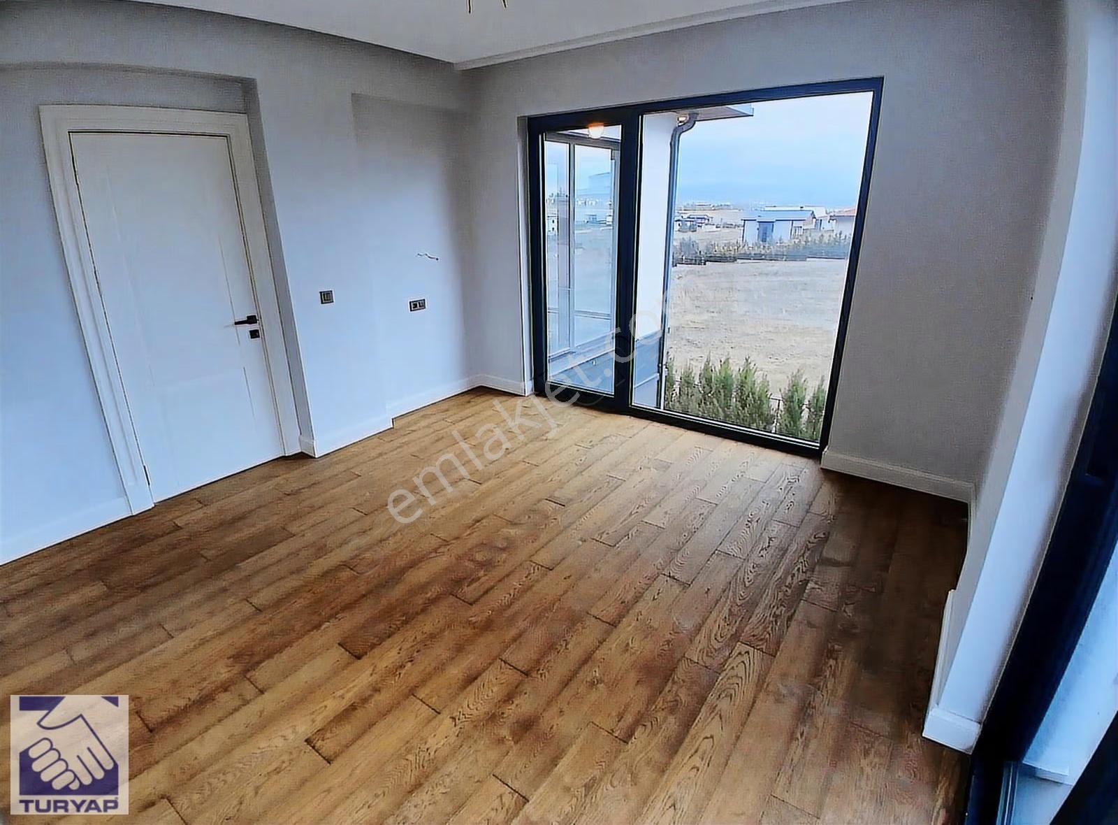 Gölbaşında Harika Konumda Eksiksiz Oturuma Hazır Villa - Görsel 27