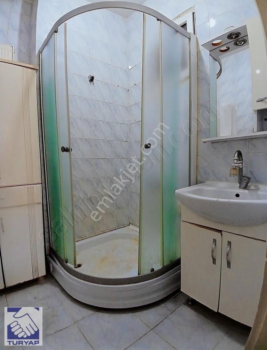 Aşağıeğlencede Merkezi Konumlu Ara Kat Kiralık 3+1 Daire - Görsel 34