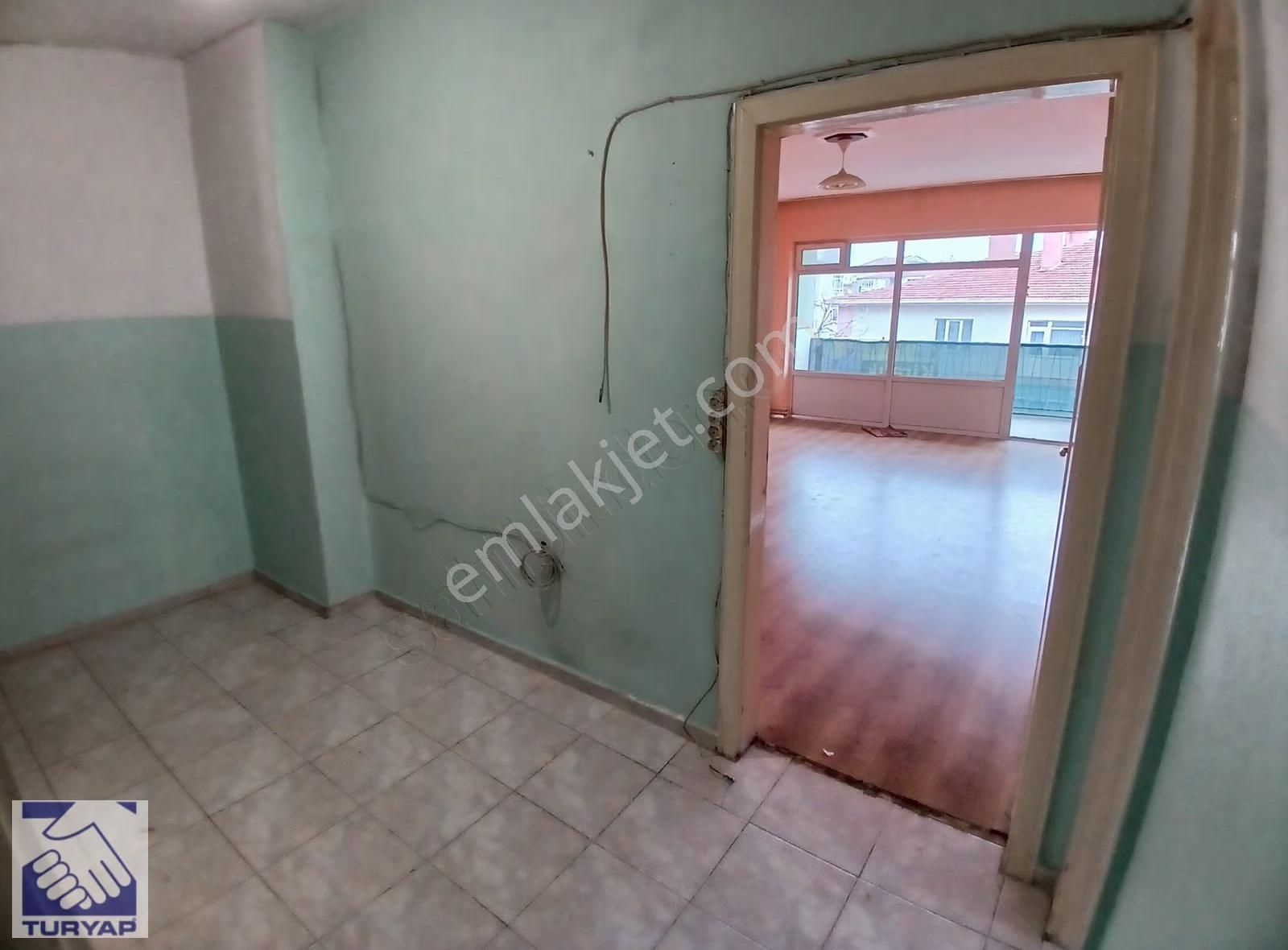 Aşağıeğlencede Merkezi Konumlu Ara Kat Kiralık 3+1 Daire - Görsel 29