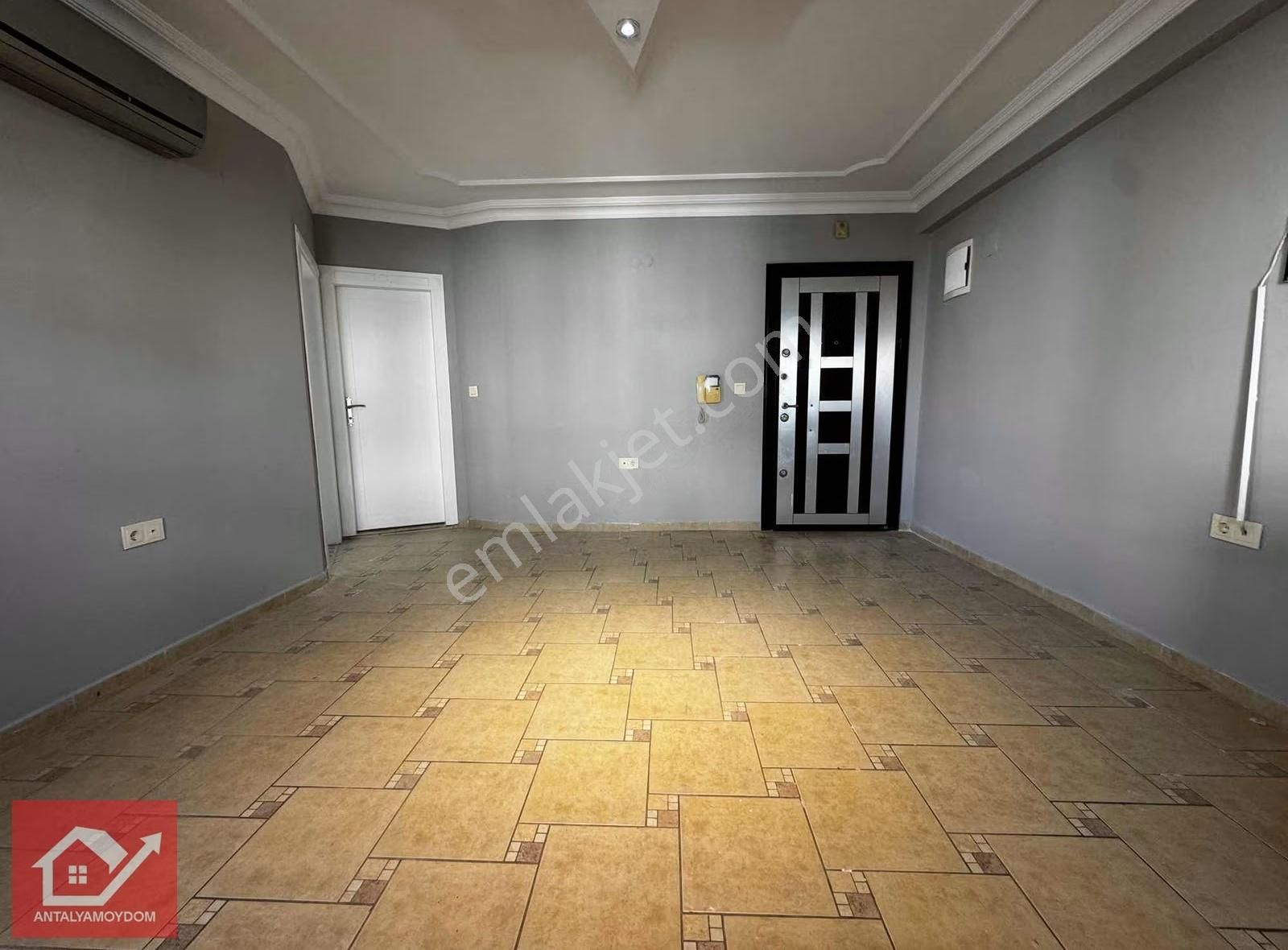 Antalya Konyaaltı Liman Mahallesinde Merkezi Konumda Kiralik 1+1 - Görsel 7