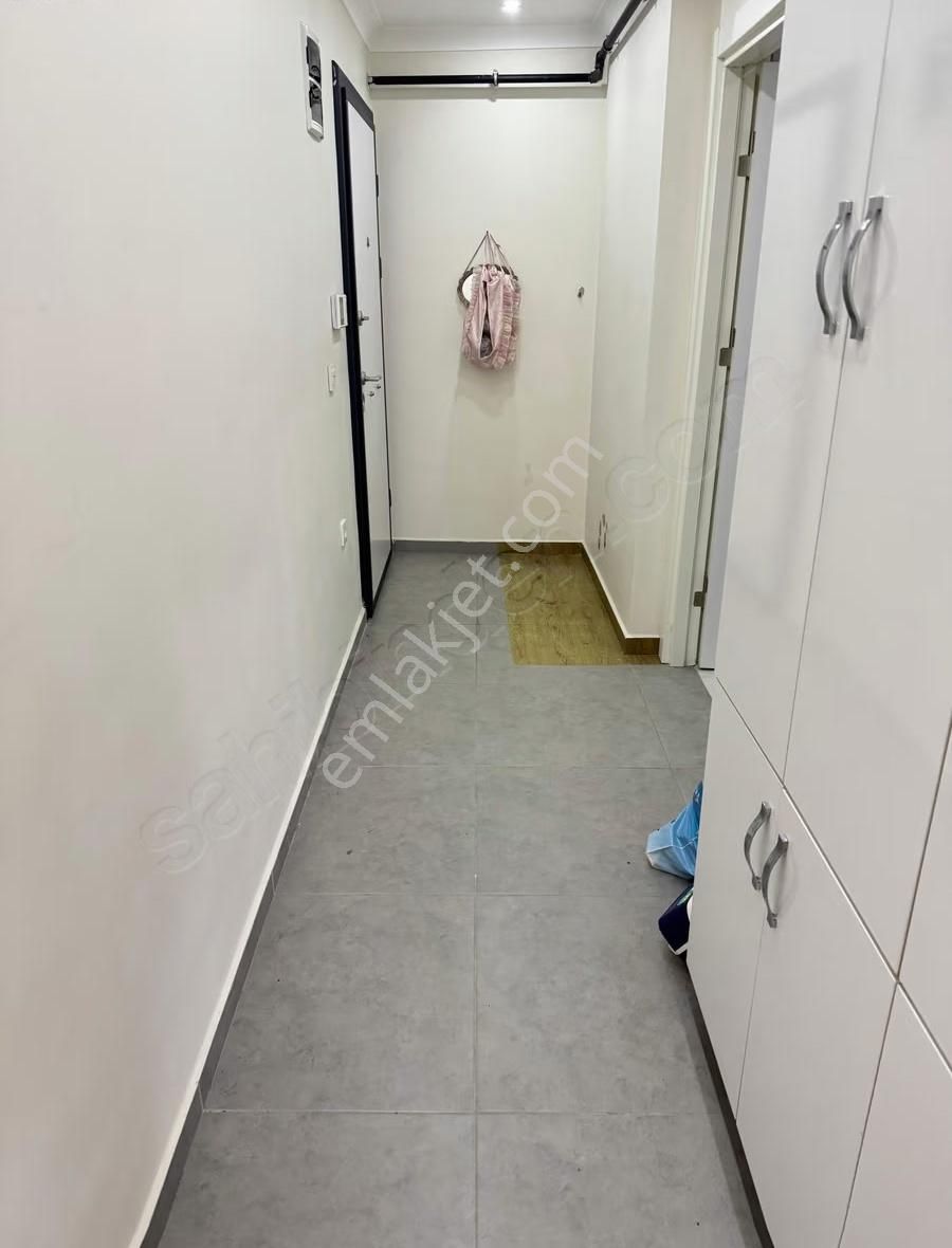 Maltepe Tren İstasyonu Yanında Yeni Bina - Görsel 4