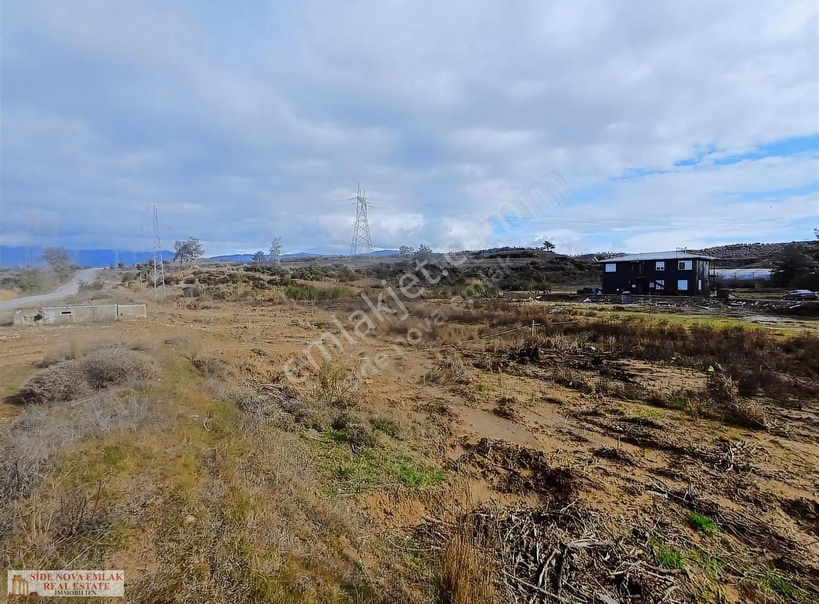 Manavgat Aşağıışıklar Da Yola Sıfır Arazi Satılık - Görsel 4