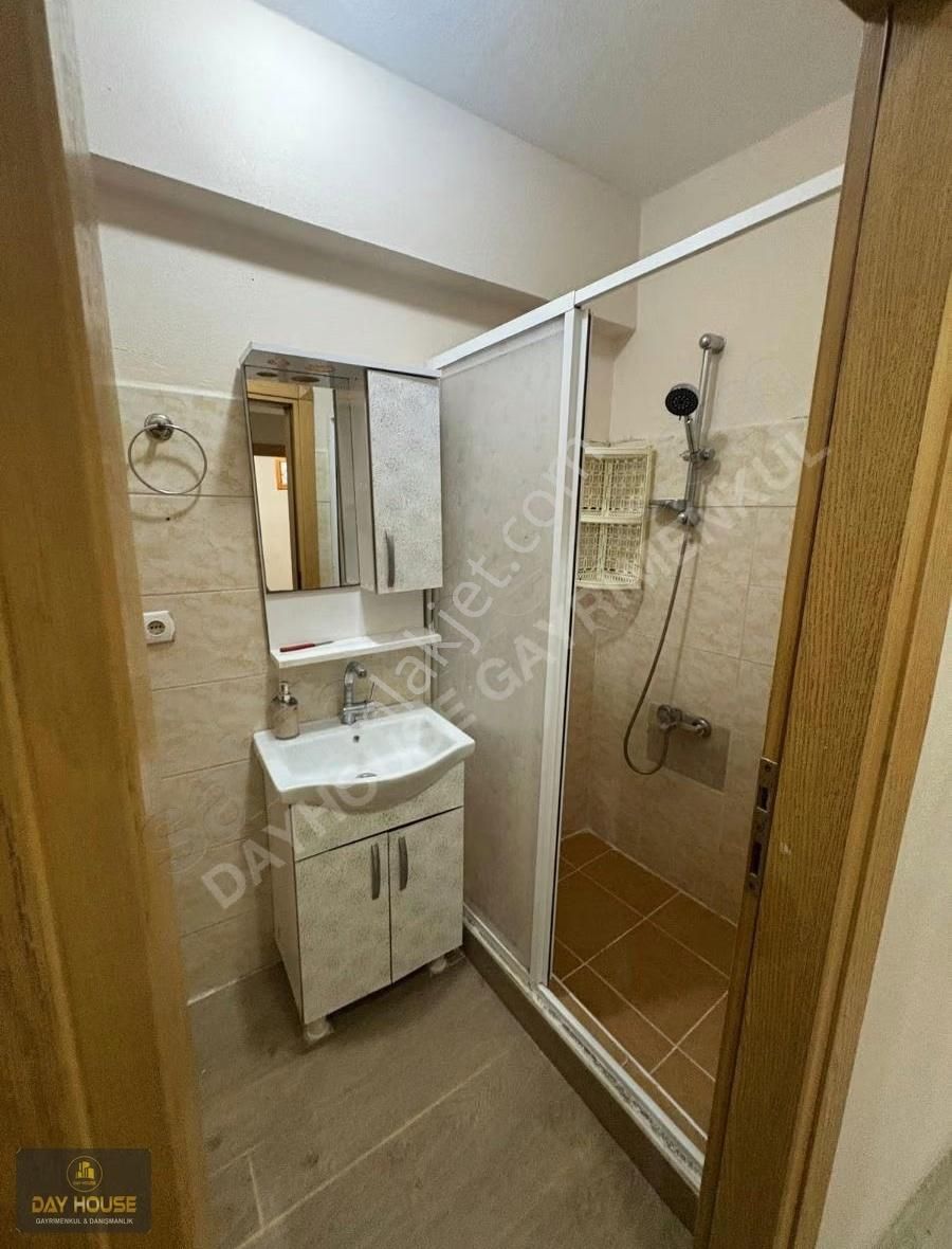 Day House Gayrimenkul'den Esentepe'de Ara Kat Daire (arka Cephe) - Görsel 35