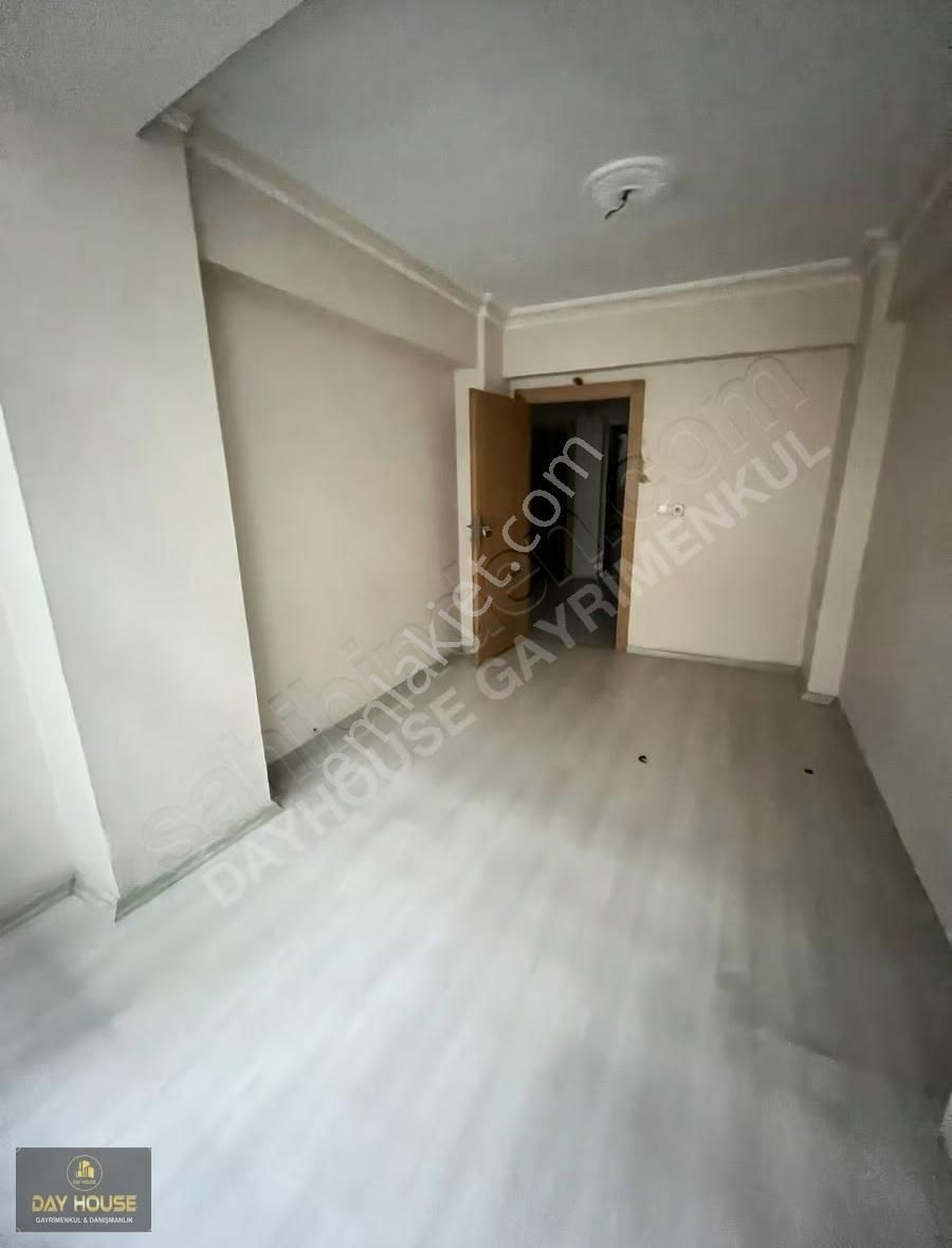 Day House Gayrimenkul'den Esentepe'de Ara Kat Daire (arka Cephe) - Görsel 25