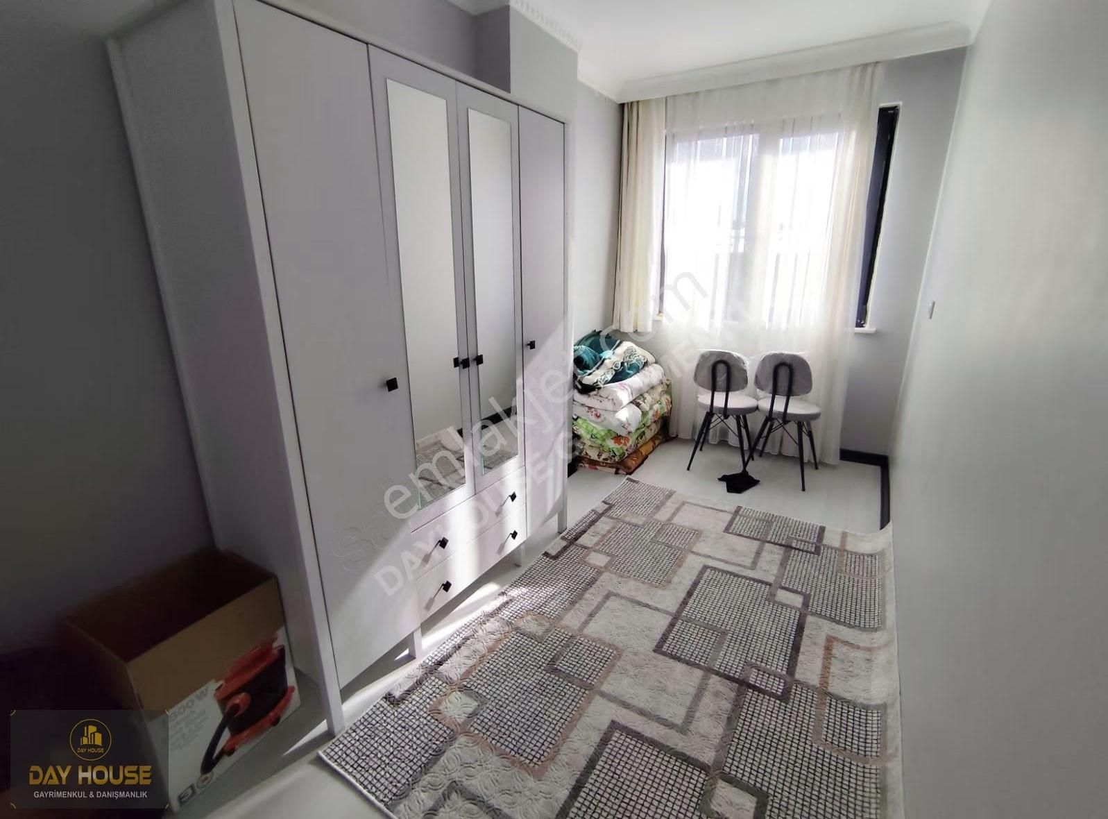 Acil Satılık Cadde Üzerinde 1 Yaşında Asansörlü Daire - Görsel 31